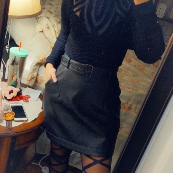 Meet your Posher, Amanda Hopper - Picture 5 of 10